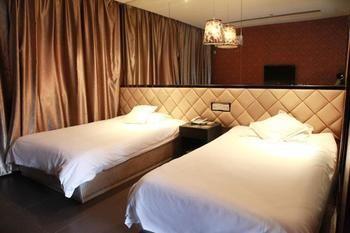 Qing Mu Hotel Xiang Yang Road Csaohu Kültér fotó