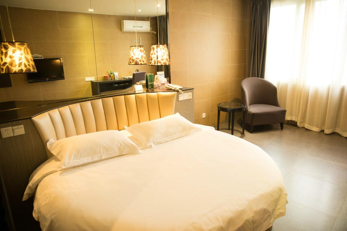 Qing Mu Hotel Xiang Yang Road Csaohu Kültér fotó